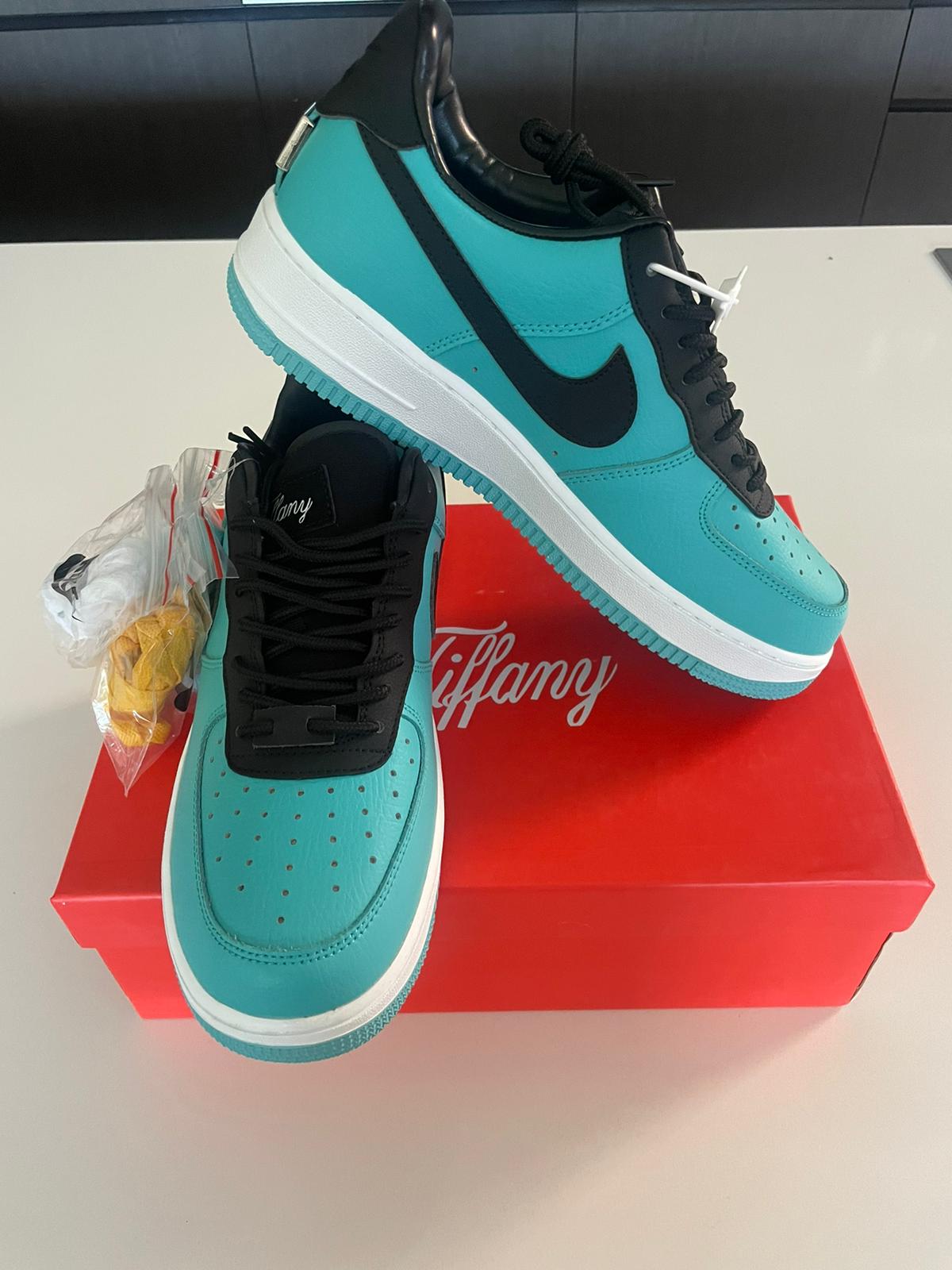 Air Force 1 x Tiffany & Co blue
