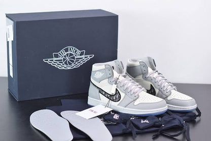 Jordan x Dior Air Jordan 1 high grey